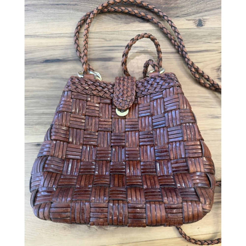 Vintage CEM Woven Leather Handbag Bucket Basket Weave Magnetic Snap Boho 80s 90s